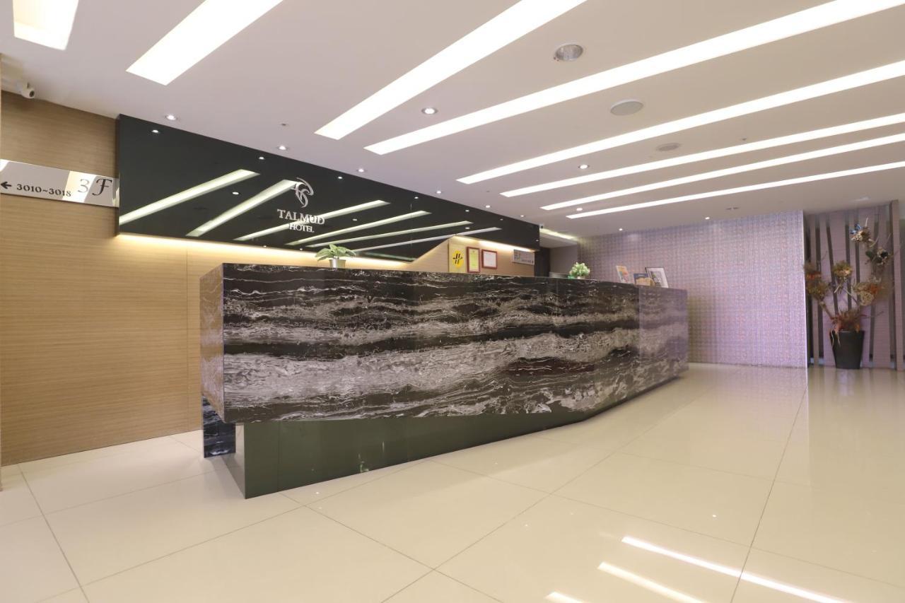 Talmud Hotel Yizhong Taichung Exterior foto